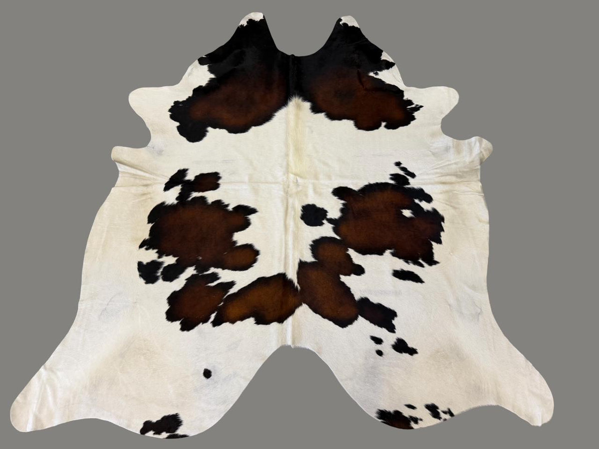 Nguni Hide TRI Col - 11685 2.4x2.4