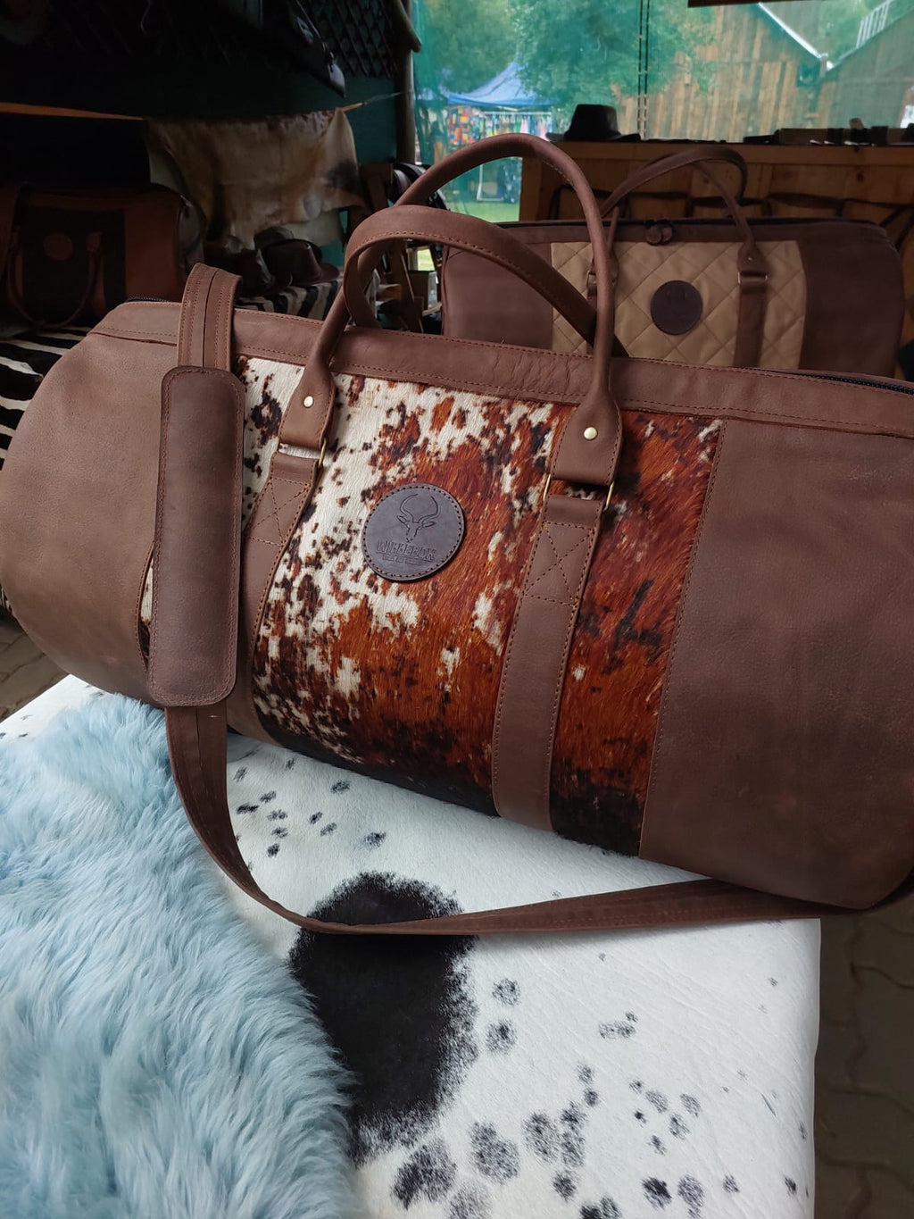 Olifant Duffel Bag w/ Nguni